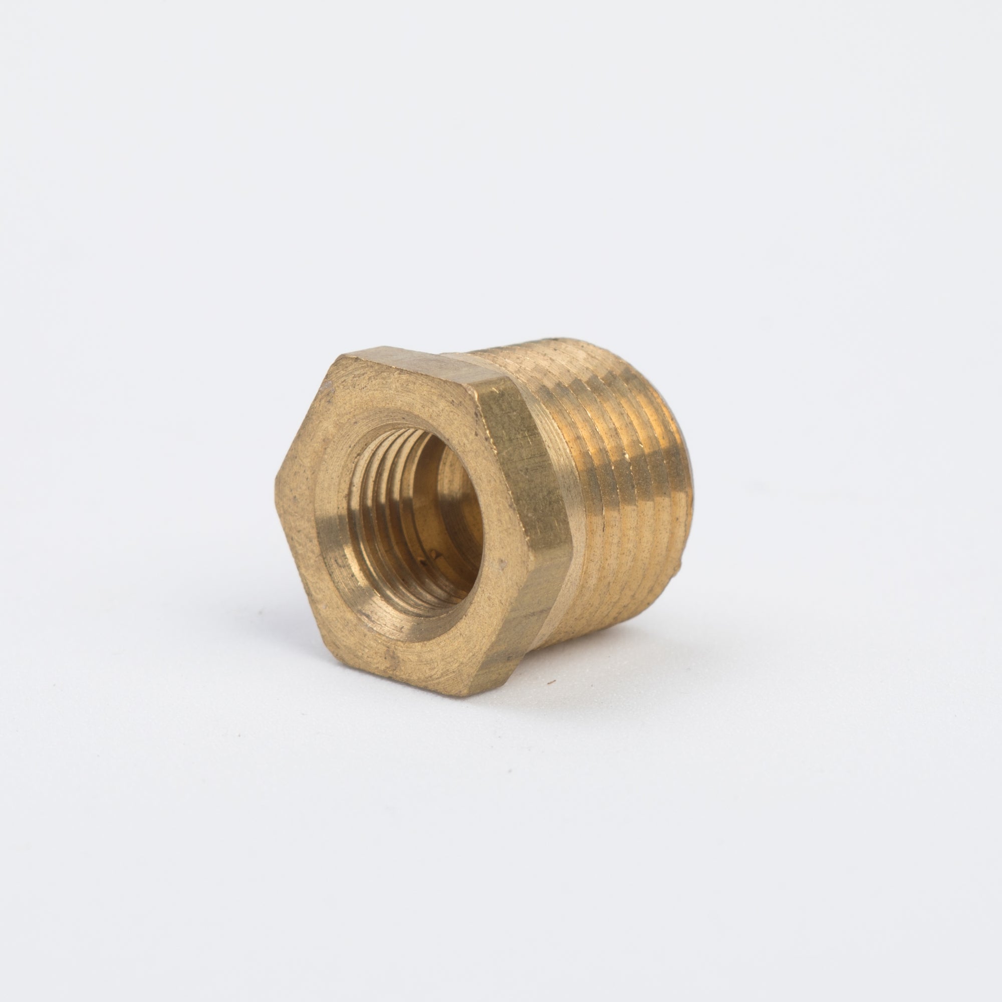 Reducción Calentador 3/8" - 7/16" Galv.